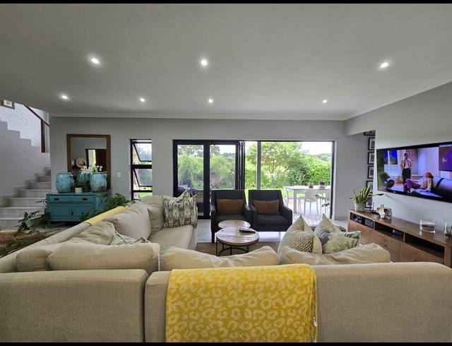 3 BEDROOM HOUSE FOR SALE IN NEW SALT ROCK CITY